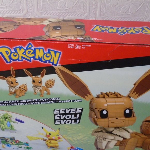 MEGA CONSTRUX, POKEMON, JUMBO EEVEE, PLAY/BUILD SET, 830 PCS, BRAND NEW! - Picture 2 of 6